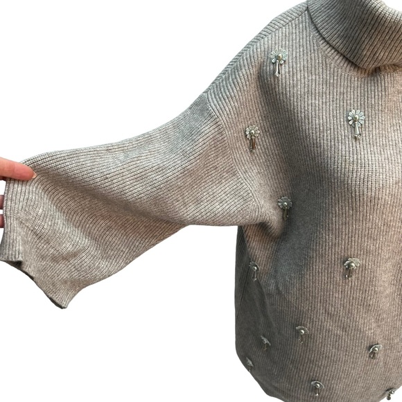 Picadilly Beige 3/4 Sleeve Cowl Neck Sweater Jewel Detailing Size S - Picture 5 of 11